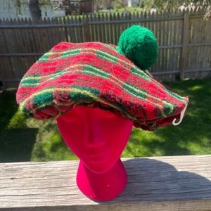 Vintage Tartan Beret Red and Green